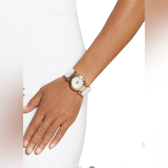 Chico’s Anitania watch Gold/white enamel - Picture 4 of 10